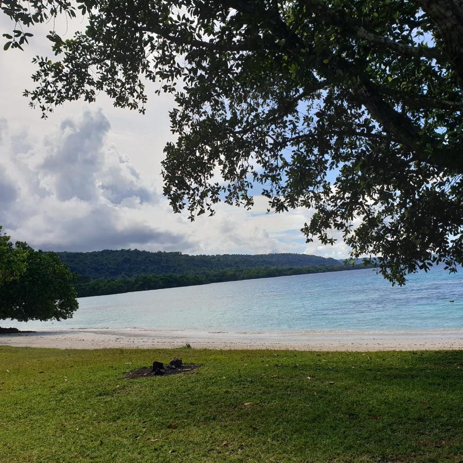 Nohe Ocean View Beach Bungalows Hog Harbour Exterior foto